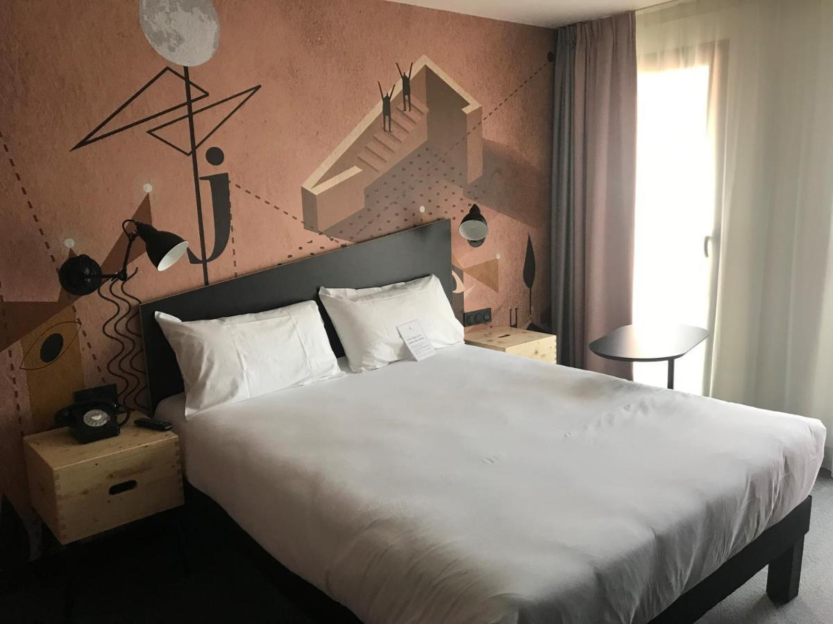 Hotel Ibis Styles Dreux Centre Gare Exterior foto