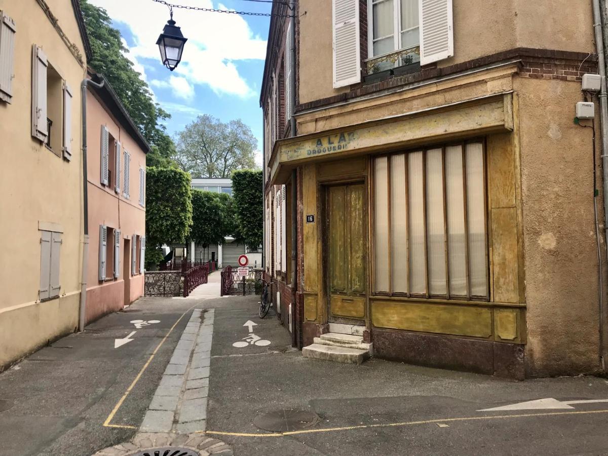 Hotel Ibis Styles Dreux Centre Gare Exterior foto